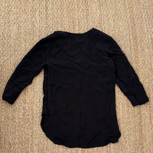 Elegant Black Women's Top - Picture 2 of 3